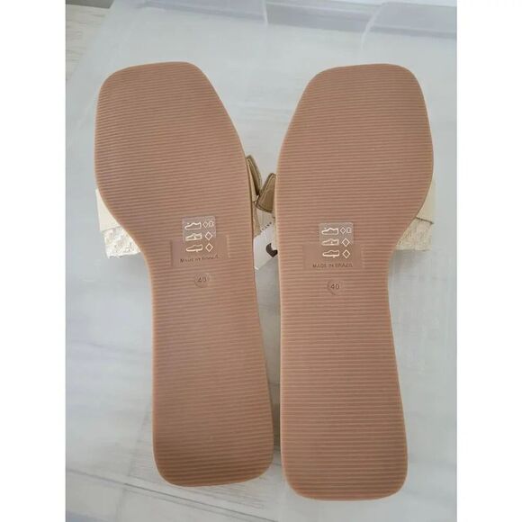 By Anthropologie Buckle Slide Sandals 40, US 9~9.5 NWT - Picture 6 of 7